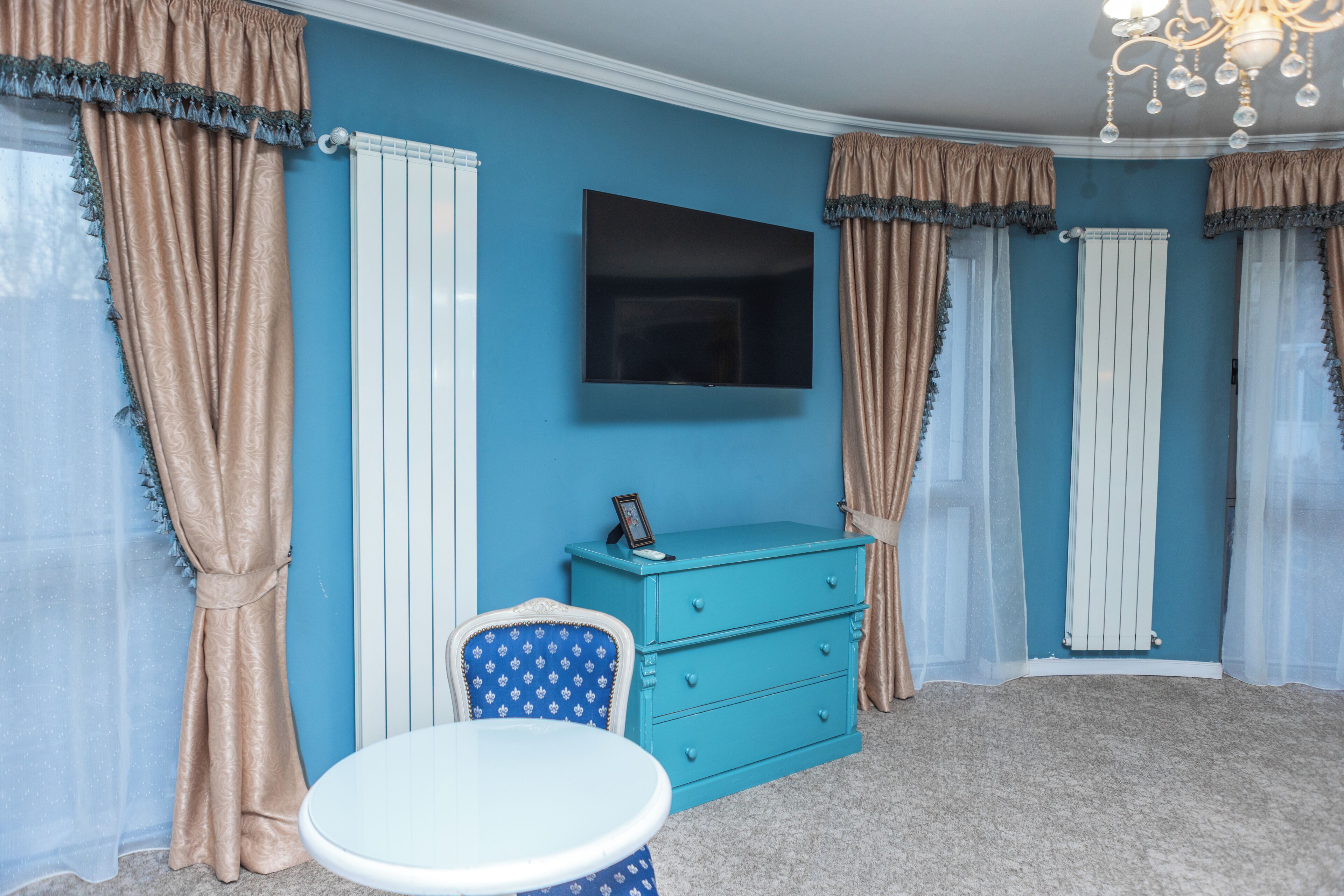 junior suite, city view | premium bedding, minibar, in-room safe, individually decorated