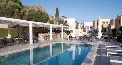 Sundance Apartments and Suites