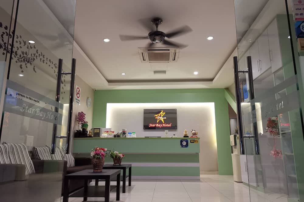 Star Bay Hotel