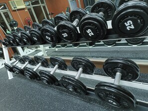 Fitness facility - Tropicana Suites (Manila)