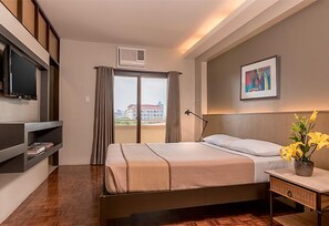 Caja de seguridad en la habitación, wifi gratis y ropa de cama 