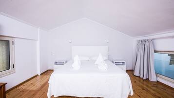 Blackout curtains, iron/ironing board, free cots/infant beds, free WiFi