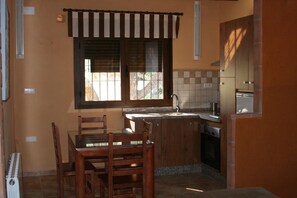 Familienapartment, 2 Schlafzimmer | Eigene Küche