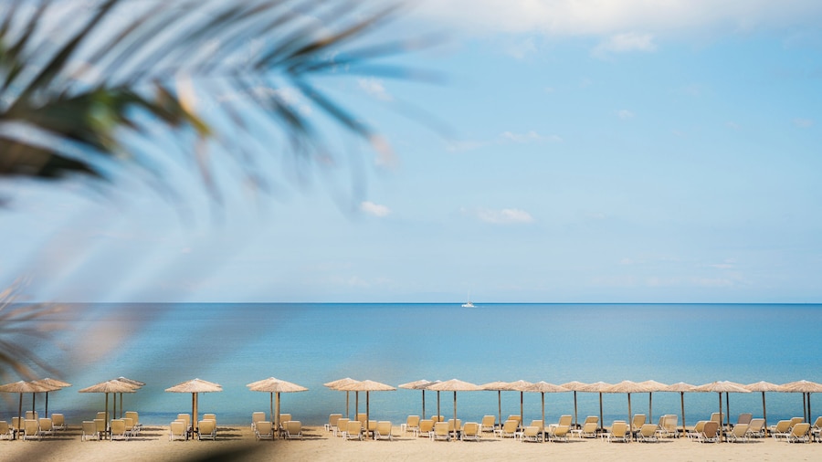 Kamari Beach Hotel