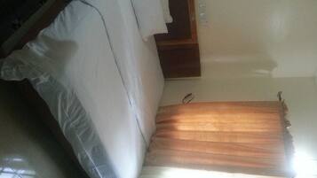 Executive Room, 1 Bedroom, City View | In-room safe, desk, blackout curtains, free WiFi