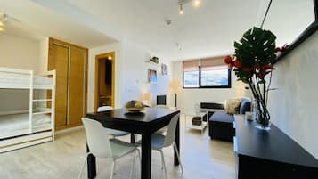 Estudio Premium, 1 habitación | 1 dormitorio y ropa de cama