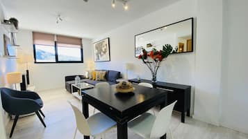 Premium Studio, 1 Bedroom