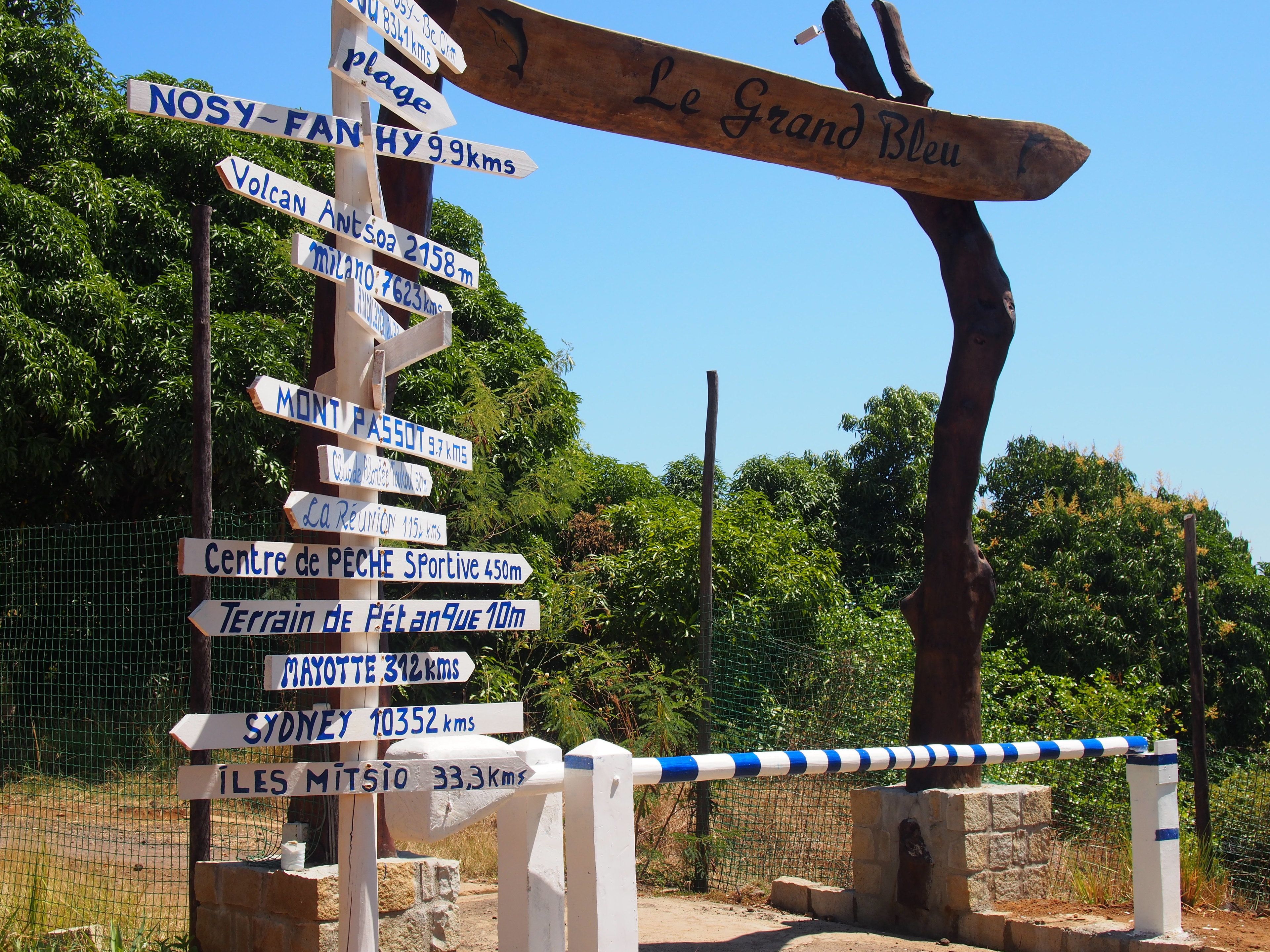 check-in/check-out kiosk