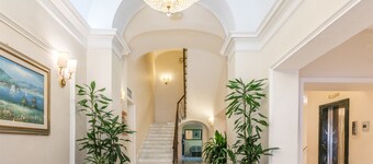 Raeli Hotel Floridia