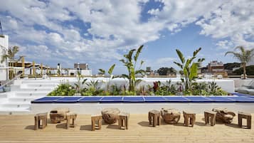 4 piscinas al aire libre, sombrillas, tumbonas