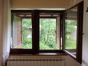 Chambre Double, vue cour intérieure