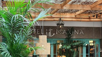 Breakfast, lunch, dinner served; Mediterranean cuisine