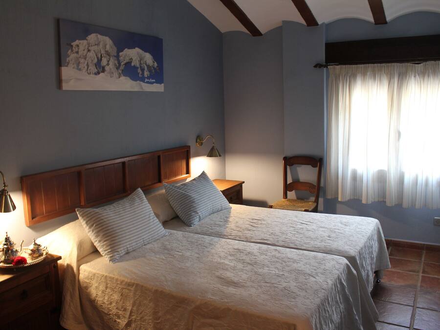 Family Room | Blackout drapes, free cribs/infant beds, rollaway beds, free WiFi