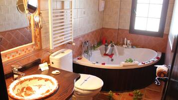 Doppelzimmer, Whirlpool | Badezimmer