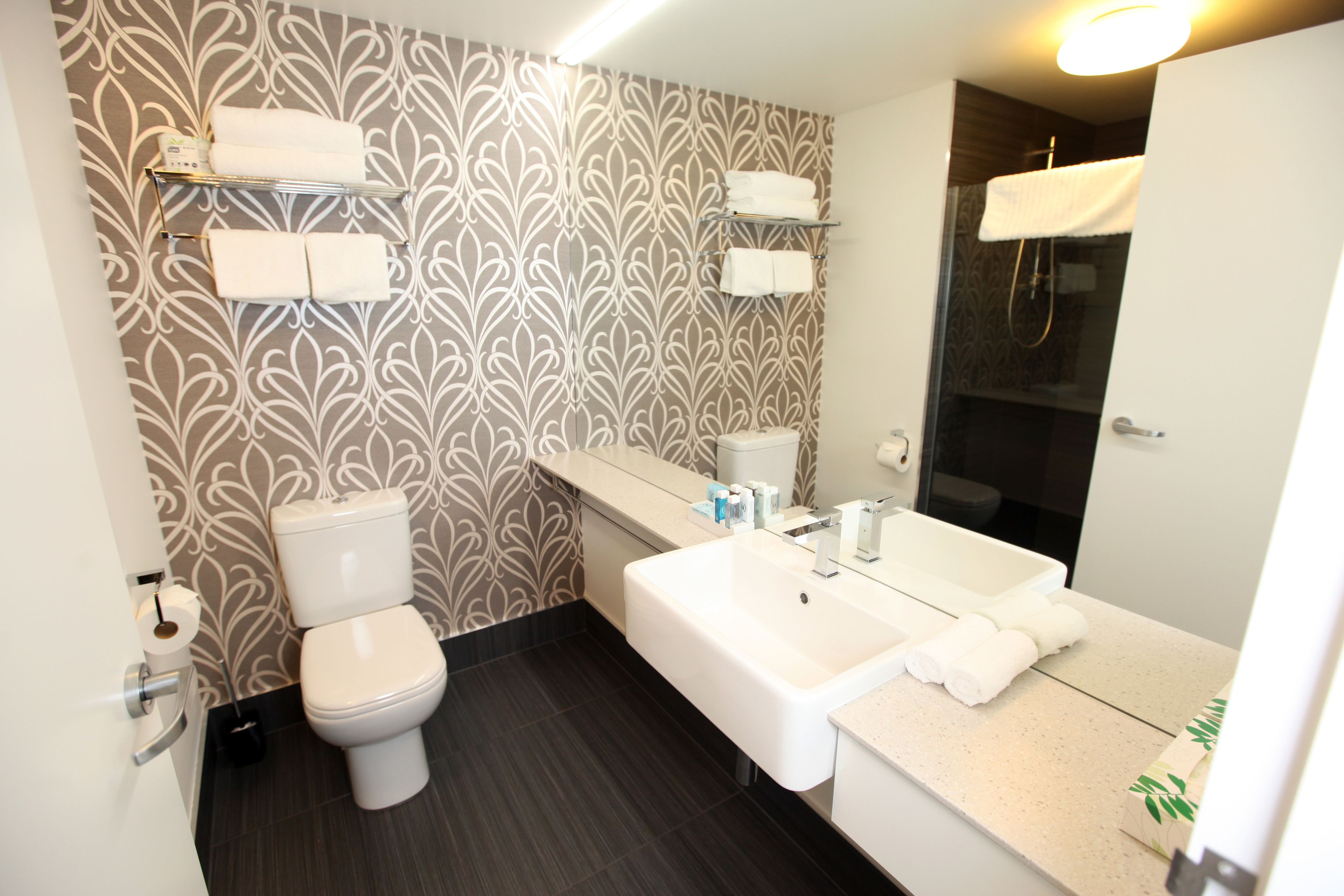 superior apartment, 1 bedroom | bathroom | eco-friendly toiletries, hair dryer, bathrobes, slippers
