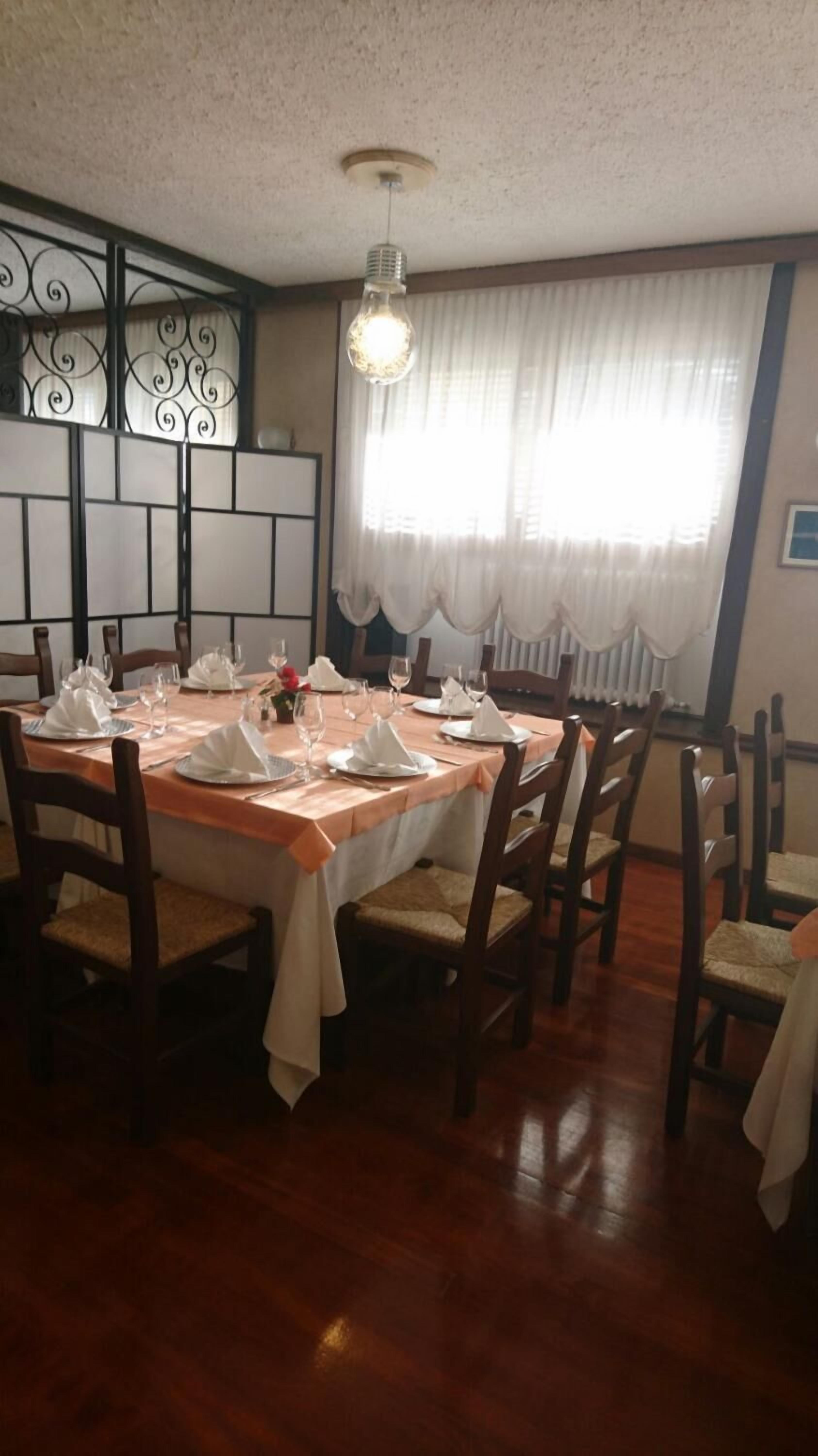 breakfast, lunch, dinner served; local cuisine