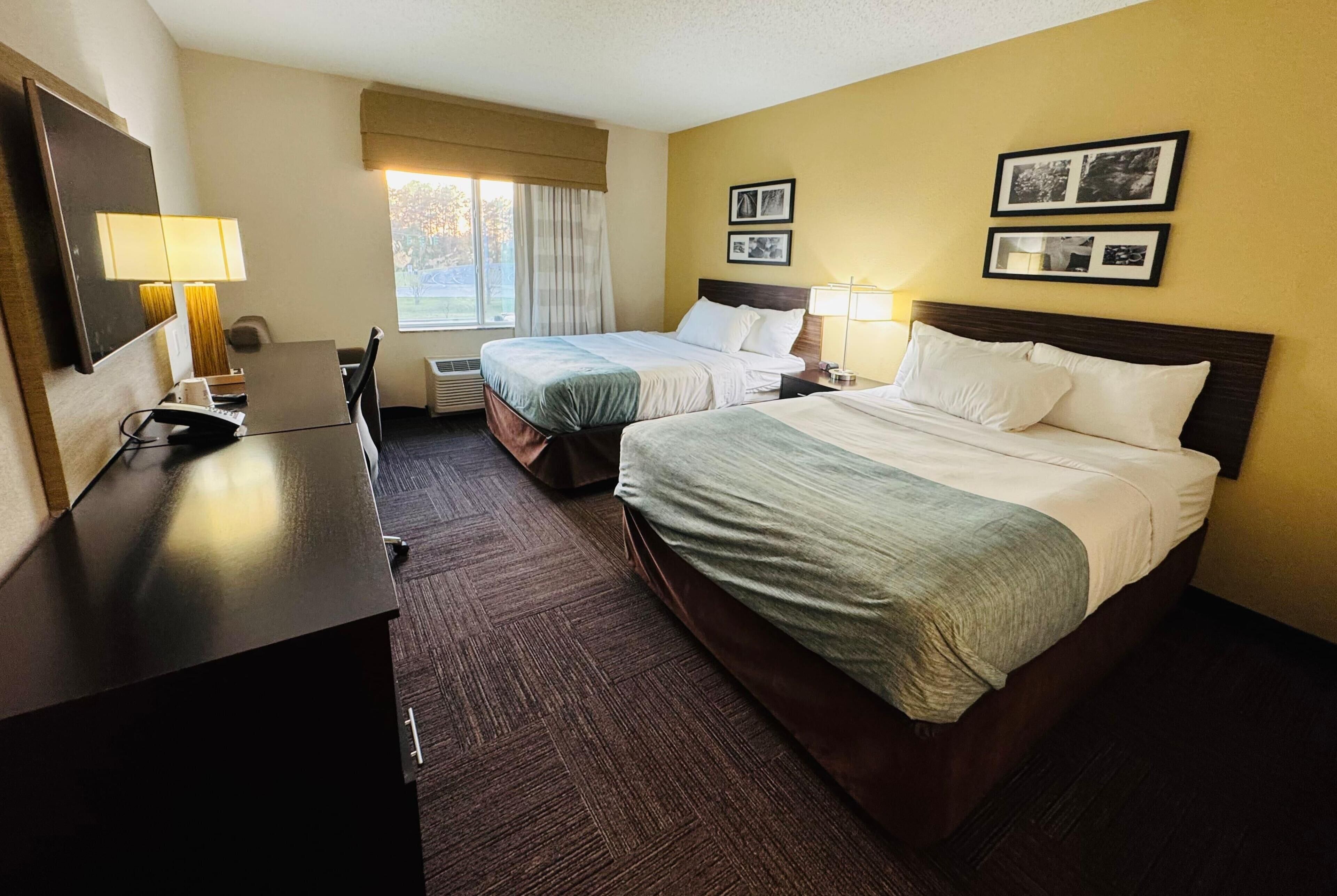 Desk, iron/ironing board, free WiFi, bed sheets