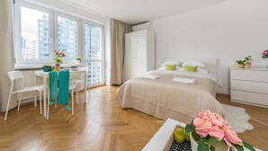 Unclassified image, 4 of 95, button - Rondo ONZ P&O Apartments (Warsaw)
