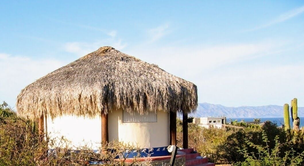 Casita Especial | Decoración individual, wifi gratis, ropa de cama