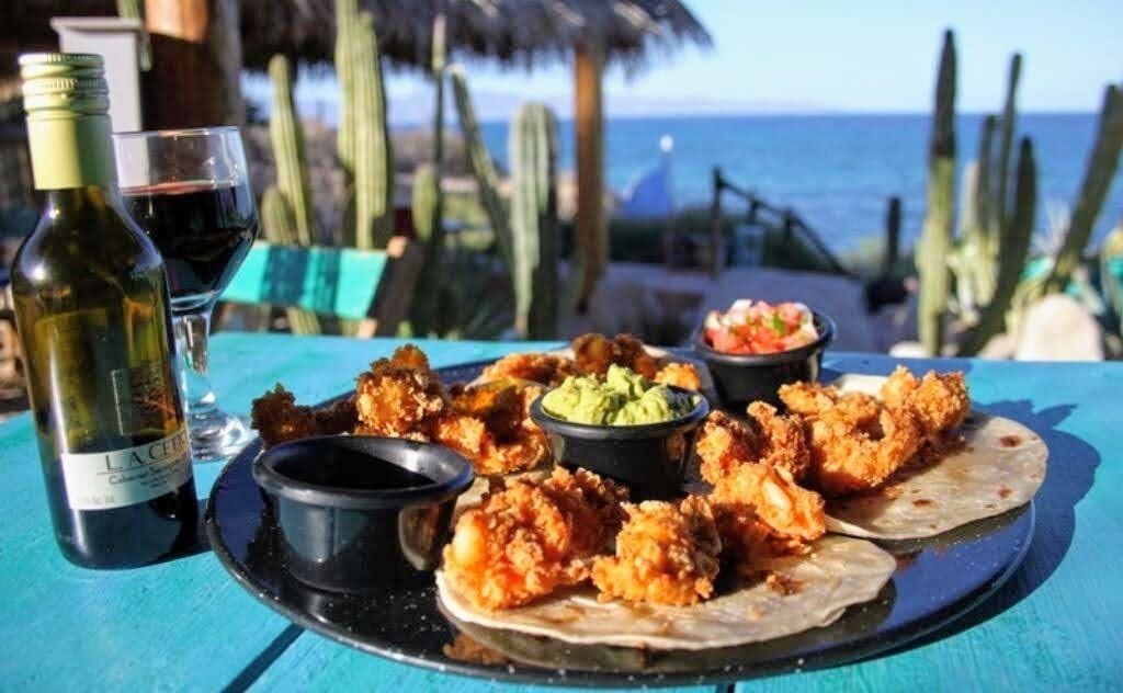 Se sirven desayunos, almuerzos, cenas y cocina internacional 