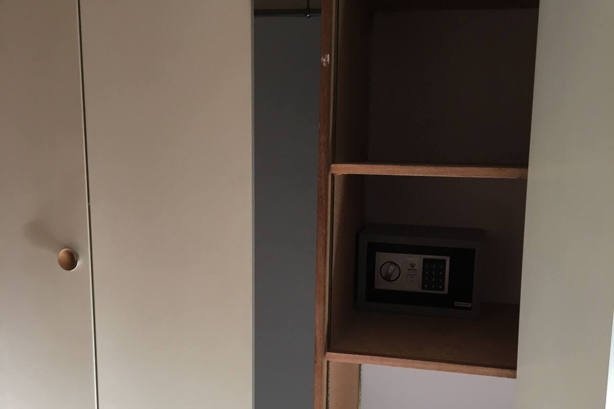 Double Room | Safe