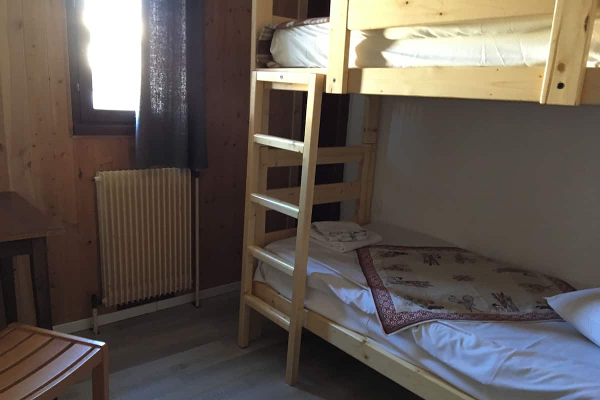 Family Suite | In-room safe, desk, cribs (free), rollaway beds (surcharge)