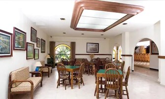 Se sirven desayunos, almuerzos y cenas; cocina internacional