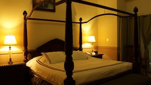 Premium bedding, down duvets, minibar, in-room safe