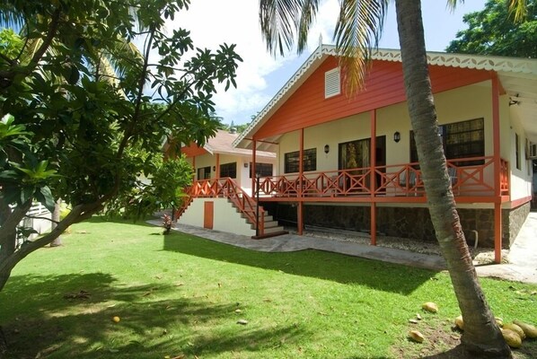 Exterior - Kingsville Apartments (Bequia Island)