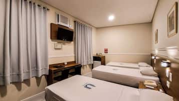 Superior Room | 1 bedroom, in-room safe, desk, laptop workspace