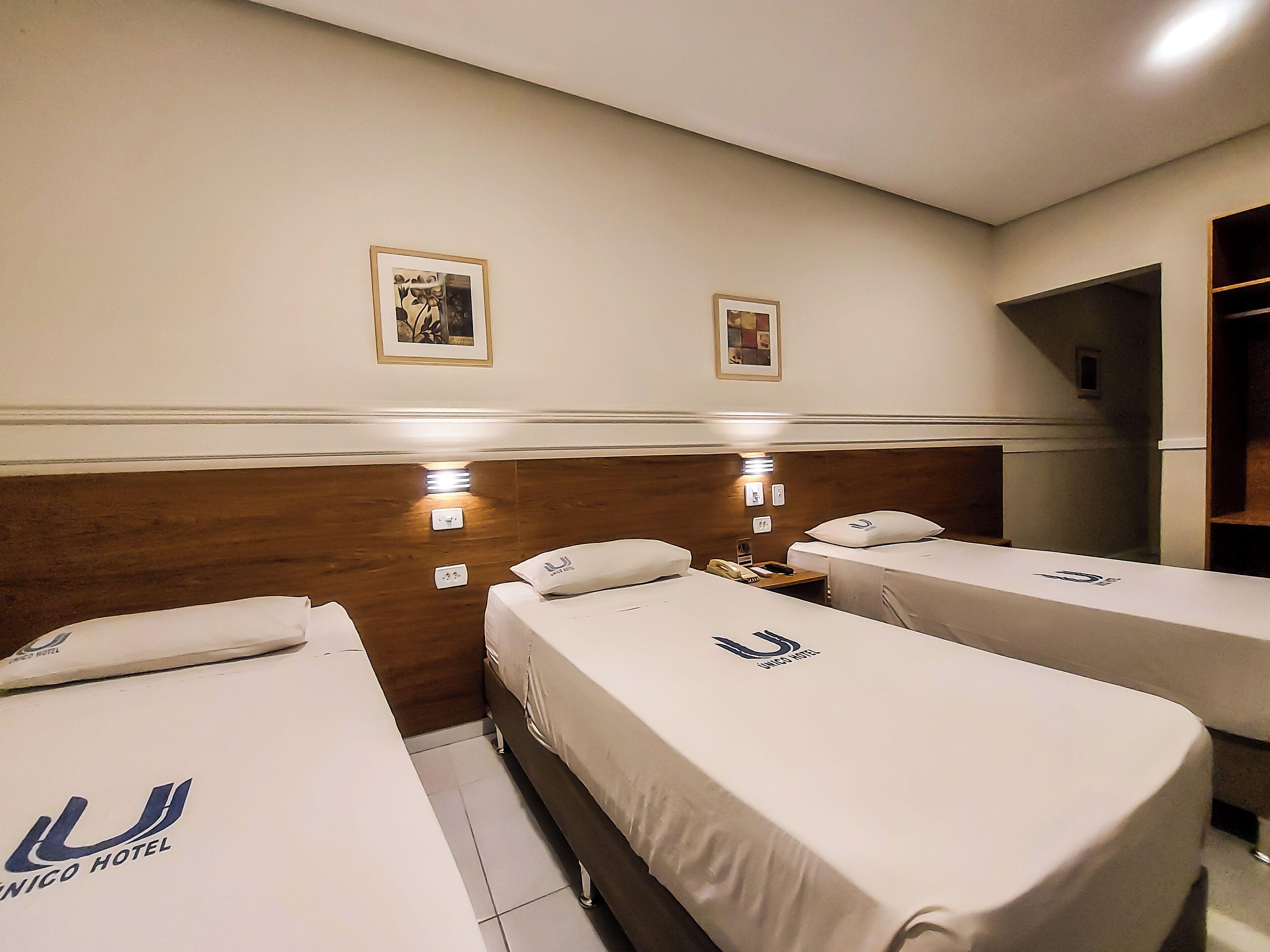 superior room | 1 bedroom, in-room safe, desk, laptop workspace