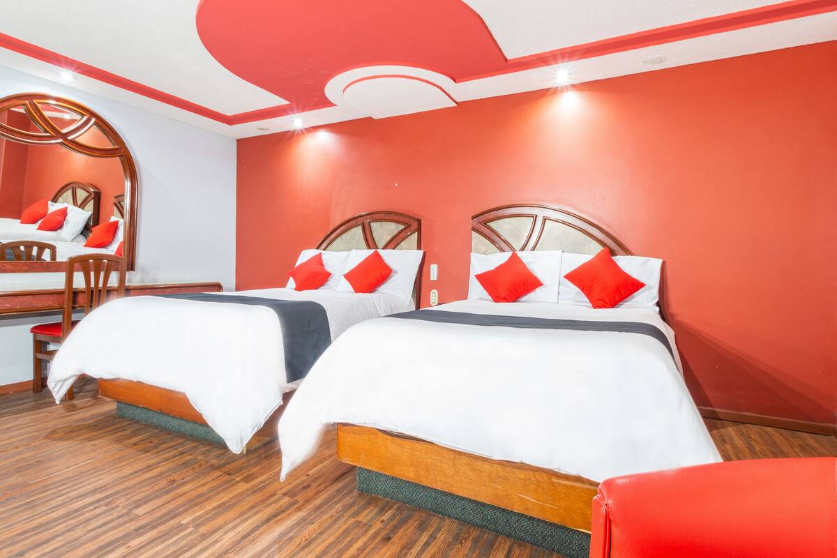 Standard Room, 2 Queen Beds