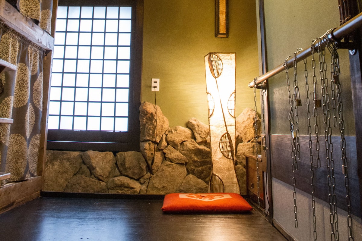 Shared Dormitory, Women only | In-room safe, free WiFi