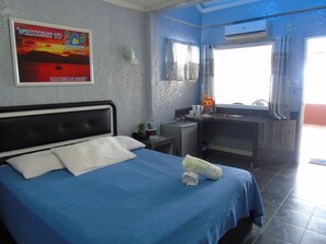 Superior Room, Beach View | Balcony - Blue Rock Beach Resort (Olongapo)