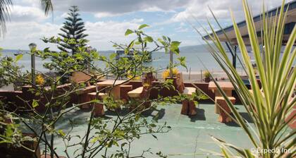 Blue Rock Beach Resort