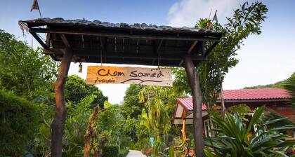 Ban Chom Samed Resort
