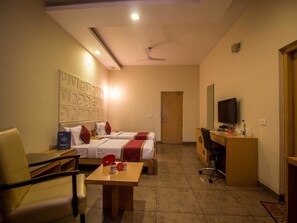 Standard Double or Twin Room, 1 Double Bed, Private Bathroom