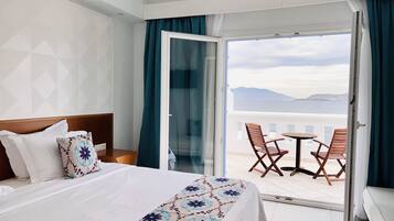 Chambre supérieure double | Minibar, coffre-fort, système d’insonorisation