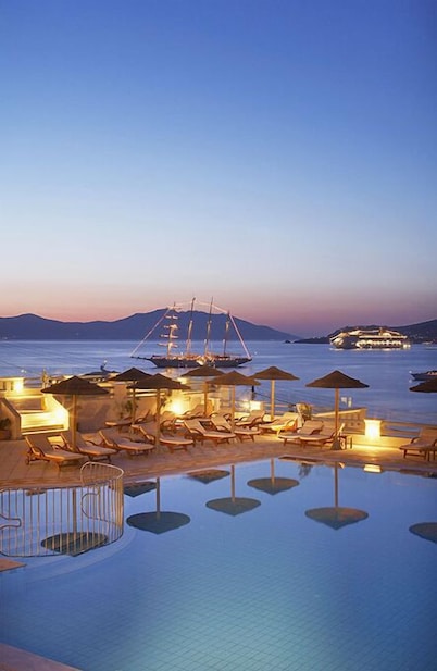 Grand Beach Mykonos