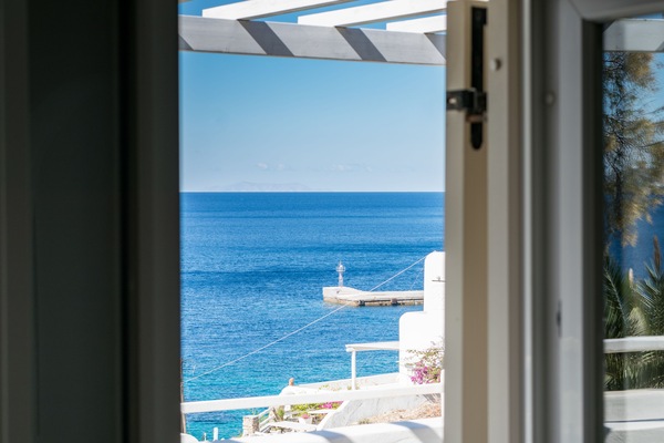 Standard Room, Sea View | Premium bedding, in-room safe, laptop workspace, soundproofing