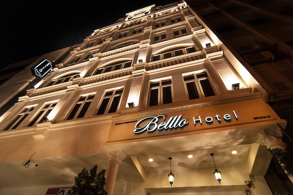 Mặt tiền nơi lưu trú