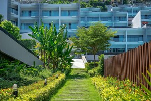 Exterior - Patong Bay Hill Resort (Patong)
