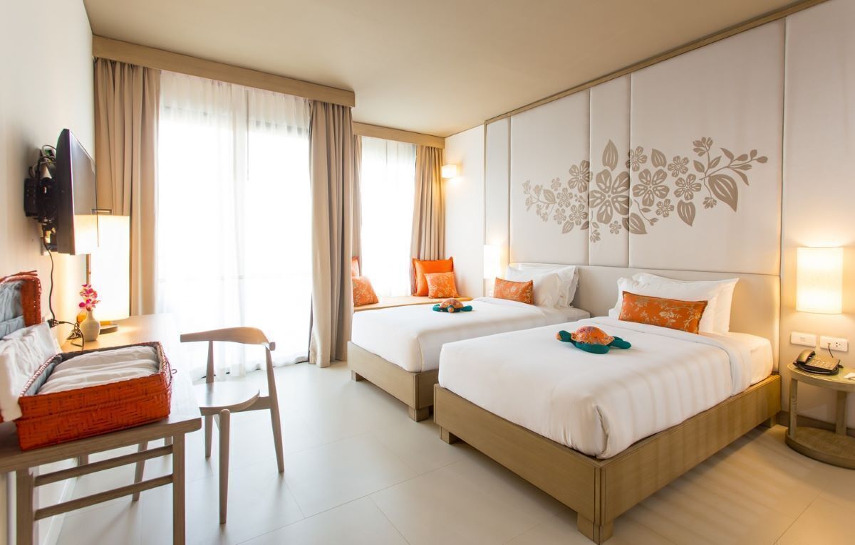 In-room safe, desk, free WiFi, wheelchair access