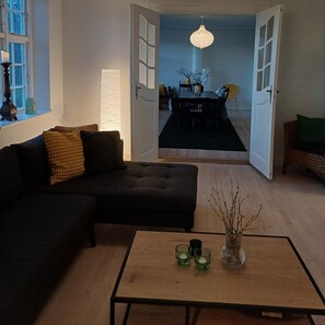 Comfort Cottage | Living area - Fuglsang Herregaard Hotel (Toreby)