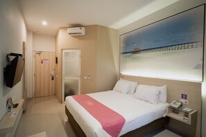 Rom – superior, 1 kingsize-seng | Sengetøy av topp kvalitet, safe på rommet og skrivebord