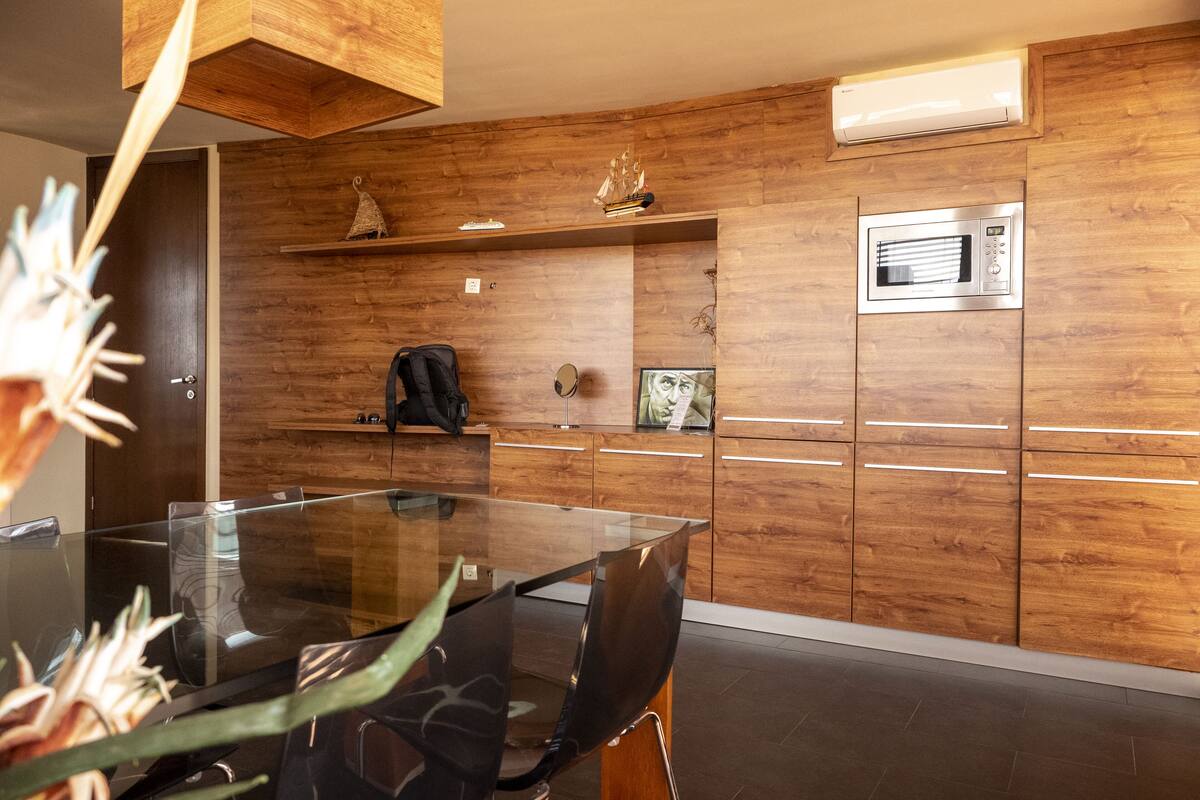 apartment, terrace | 1 bedroom, in-room safe, free wifi, bed sheets