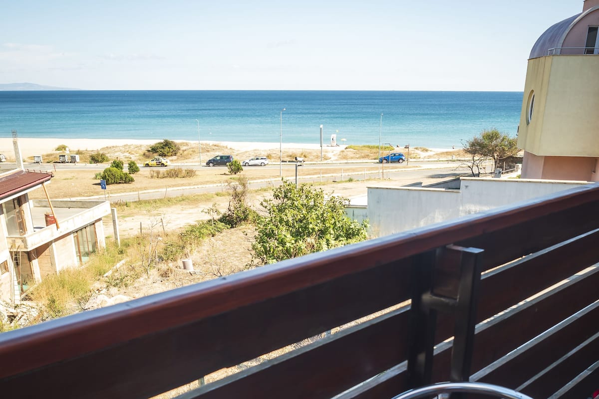 Double Room, Balcony, Sea View | In-room safe, free WiFi, bed sheets