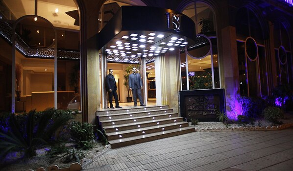 Entrada al alojamiento