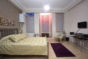 Deluxe Double Room | Soundproofing, rollaway beds, free WiFi - Golden Galata (Istanbul)