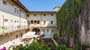 Quang cảnh nhìn từ nơi lưu trú